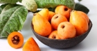 الأسكدنيا: فاكهة الربيع ذات الفوائد الصحية العديدة