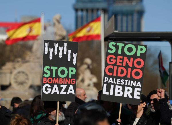 إسبانيا تعترف بدولة فلسطين في 21 أيار