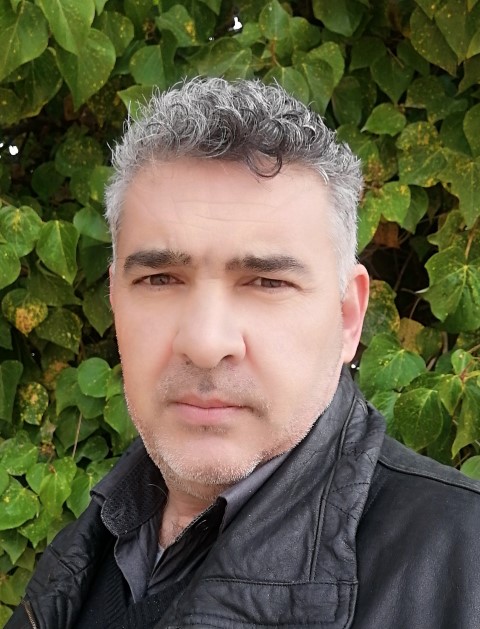 العالم إلى أين؟ مقاربة فلسفية في مصير الإنسان والتاريخ