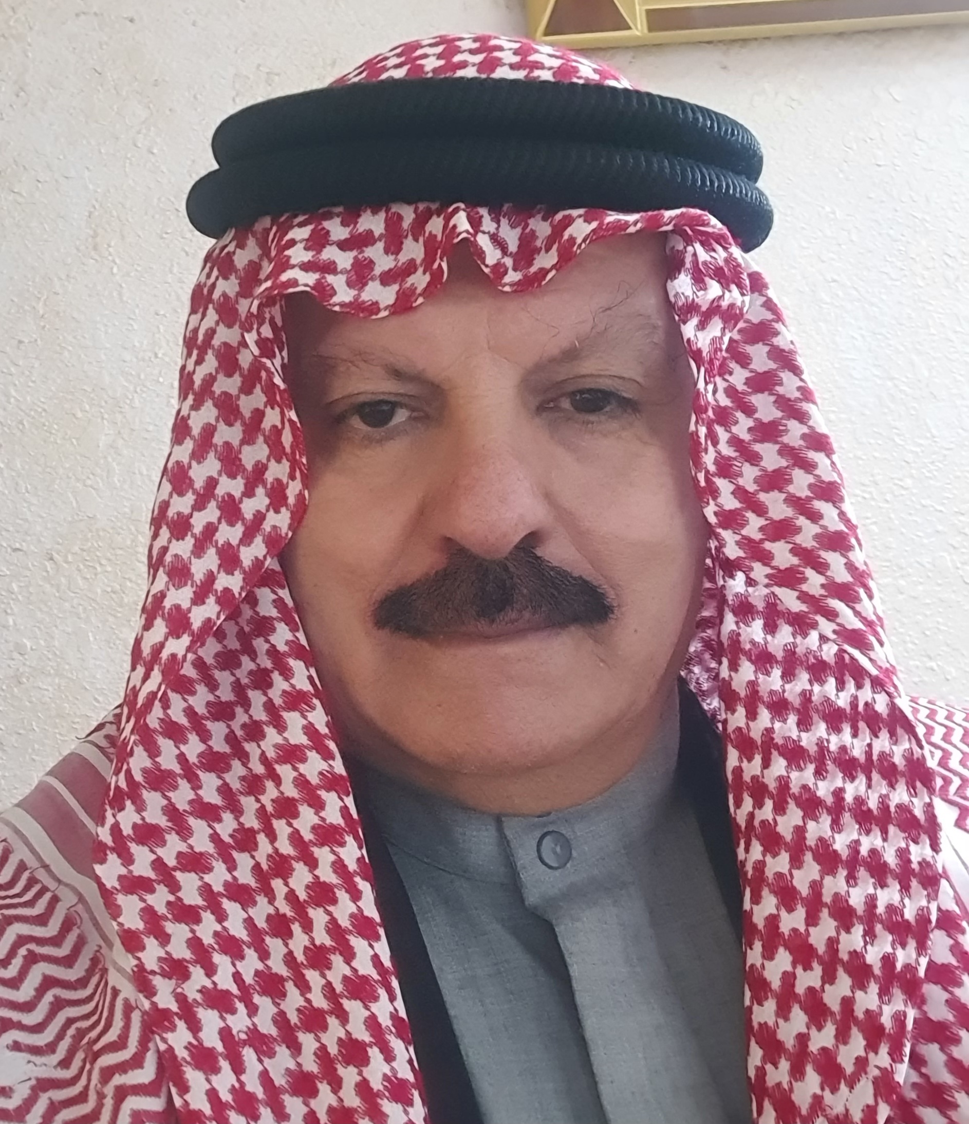 أبواب السفارات!!!!!! يا حكومة!!!!