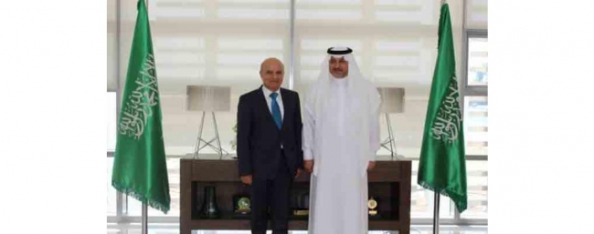 السفير السعودي يستقبل رئيس «الاسراء»