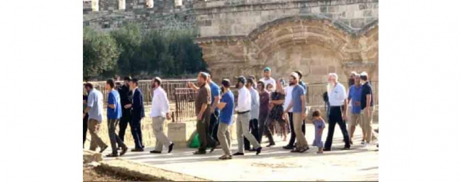 الاحتلال يغلق الحرم الإبراهيمي الشريف بالخليل بحجة الأعياد اليهودية