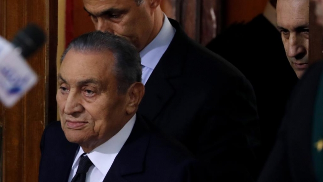 ماذا قال مبارك في أول حديث مصور منذ عزله؟