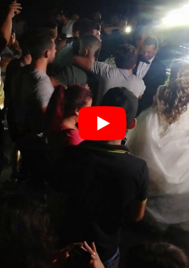 لبنان .. عروس في المظاهرات ( فيديو )