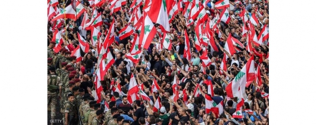 احتجاجات لبنان تدخل أسبوعها الثاني.. وترقب كلمة الرئيس