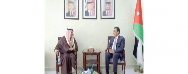 رئيس مجلس النواب والسفير السعودي يؤكدان الحرص على تطوير العلاقات الثنائية