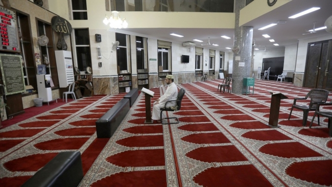 الصحة النيابية تشيد بتوصيات وزارة الصحة حول فتح المساجد