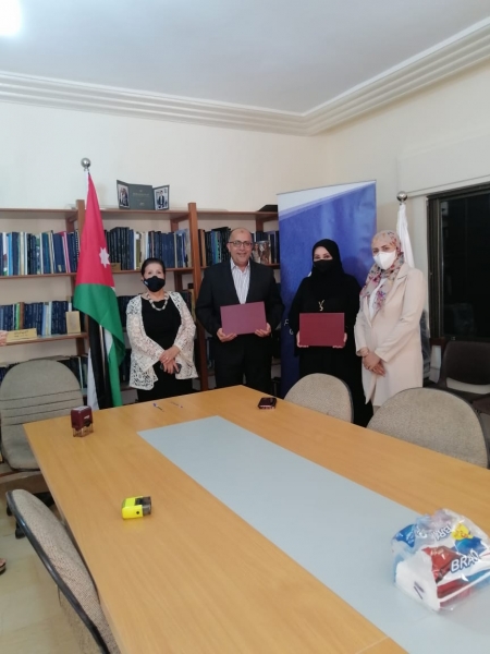 توقيع مذكرة تفاهم بين الإتحاد النسائي الأردني العام ومركز العالم العربي للتنمية الديمقراطية وحقوق الإنسان (UNIHRD)
