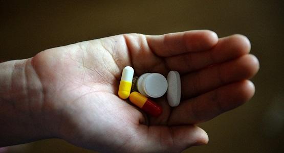 لا تخلط هذه الأدوية معا: باراسيتامول وأسبيرين وآيبوبروفين