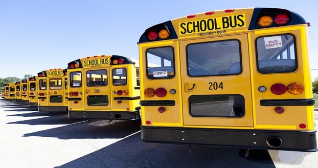 وشاح: تشديد الرقابة على كافة حافلات النقل المدرسي