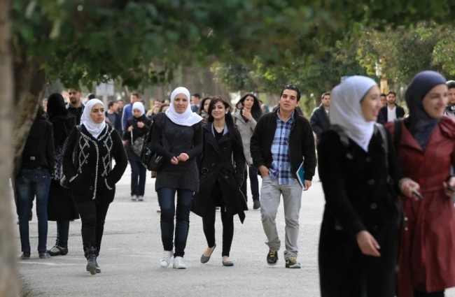 الاحتلال: السلطات الأردنية تدرس طريقة ومدة العزل المطلوبتين من الطلاب الإسرائيليين