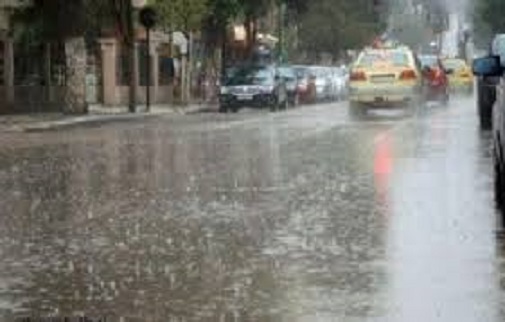 الأرصاد تحذر: أمطار وحبات برد وتحذير من السيول مساء الثلاثاء