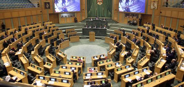 أعضاء مجلس النواب التاسع عشر يؤدون القسم الدستوري