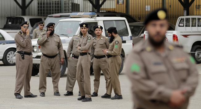 الإطاحة بعصابة خطيرة في الرياض