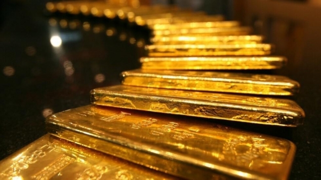 الذهب يرتفع بفضل انخفاض عوائد السندات وتهديد دلتا