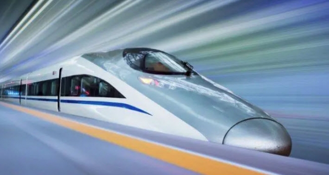 الصين: أسرع قطار في العالم يغادر خط الانتاج