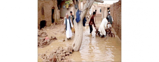 أفغانستان.. ارتفاع حصيلة ضحايا الفيضانات إلى 80 قتيلا