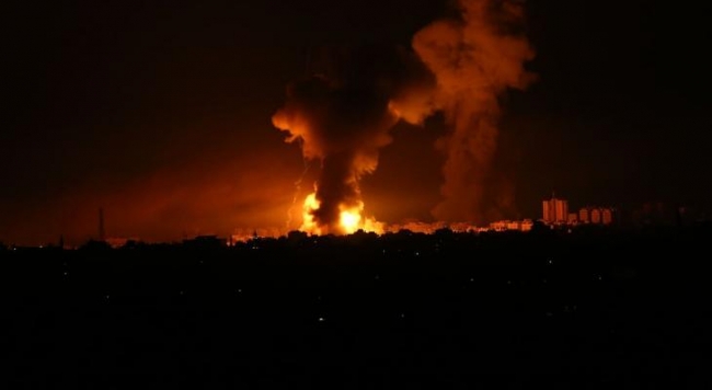 طائرات الاحتلال تقصف مواقع للمقاومة في مختلف محافظات قطاع غزّة