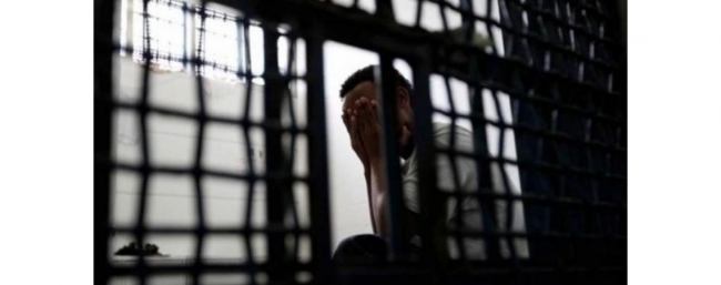أوضاع صحية صعبة يعيشها الأسرى الفلسطينيون المرضى في عيادة سجن الرملة