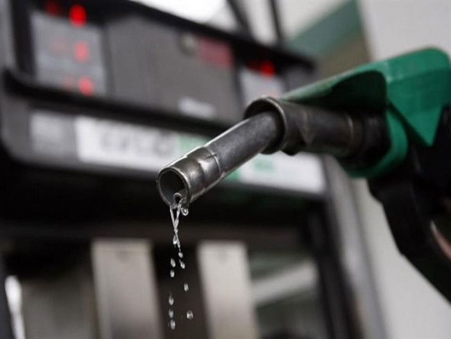 الحكومة: استمرار ارتفاع أسعار المشتقات النفطية عالمياً