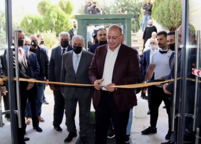 الحوراني يفتتح مركز اللياقة الجديد بمجمع الارينا في عمان الاهلية  صور