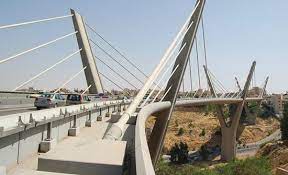 انتحار ثلاثيني من جنسية عربية  من أعلى جسر عبدون