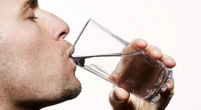 ما تأثير شرب الماء بكثرة في السحور على صحتك؟