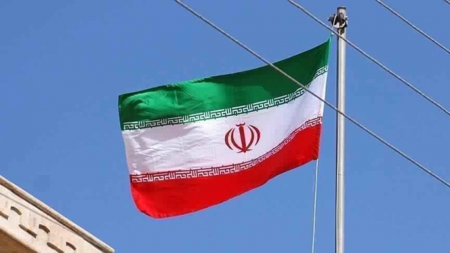 اعتقال نائبة رئيس الاتحاد الإيراني لكرة القدم بتهمة الاحتيال
