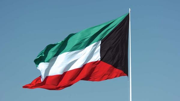 ولي عهد الكويت يعلن حل البرلمان
