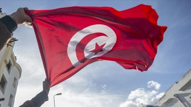 تونس اتحاد الشغل يلوح بتنفيذ إضراب للقطاع العام