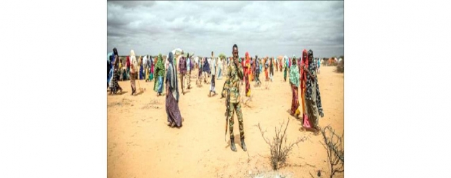 الصومال  مليون نازح بسبب الجفاف و13 قتيلا بغارة أميركية