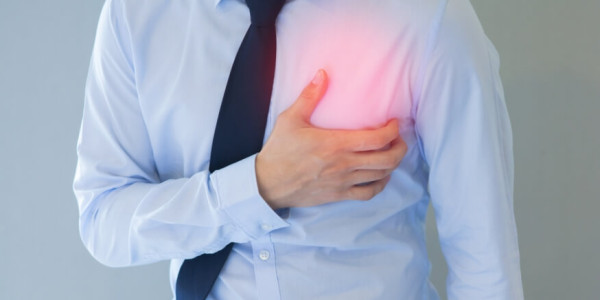 ما هي أعراض الذبحة الصدرية وعلاجها؟