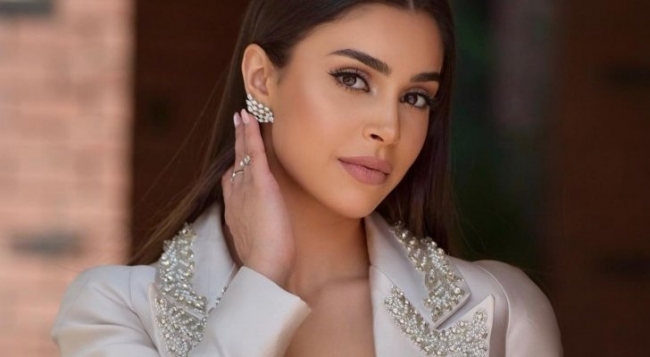 من هي ملكة جمال لبنان ياسمينا زيتون.. إليكم معلومات عن حياتها