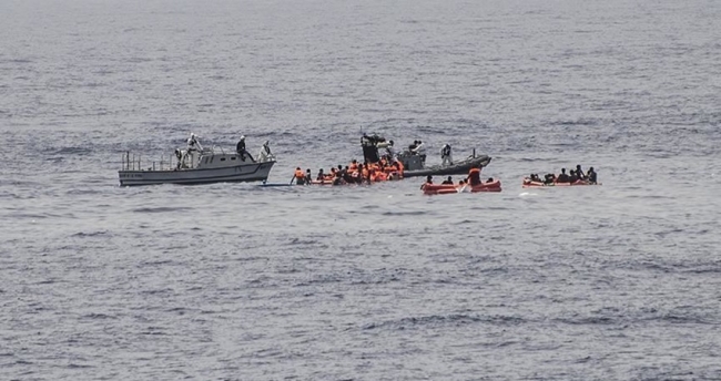 خفر السواحل التركي ينقذ 1074 مهاجرا في أسبوع