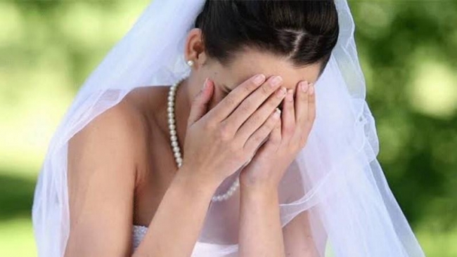 الإمارات.. رجل يترك عروسه أثناء حفل الزفاف
