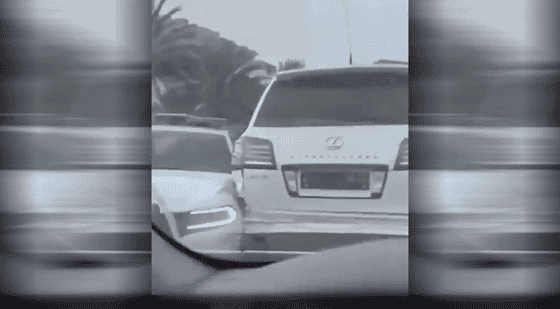 السعودية.. تفاعل على فيديو صدم مركبة رسمية والداخلية ترد