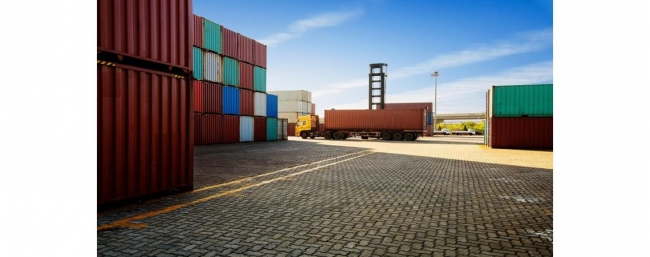 صادرات صناعة عمان تكسر حاجز 5 مليارات دينار في 9 أشهر