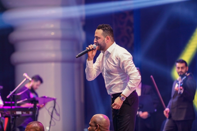 تنظيم حفل غنائي للفنان حسين الديك في فندق موندريان الدوحة