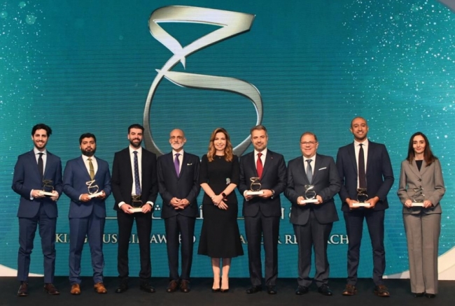 الأمير طلال يكرّم الفائزين بجائزة الحسين لأبحاث السرطان للعام 2022