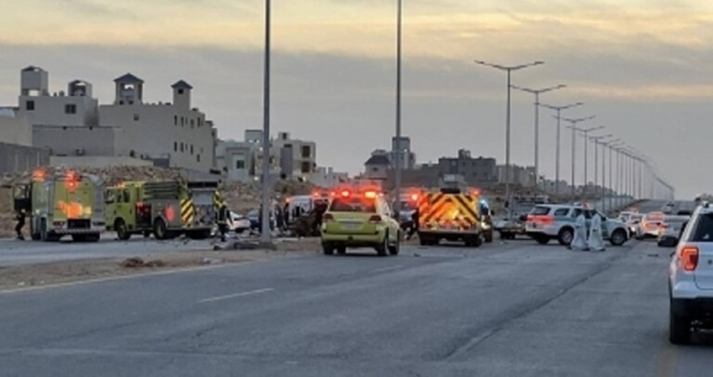 السعودية مقتل 7 أشخاص من أسرة واحدة بحادث سير مروع في الرياض