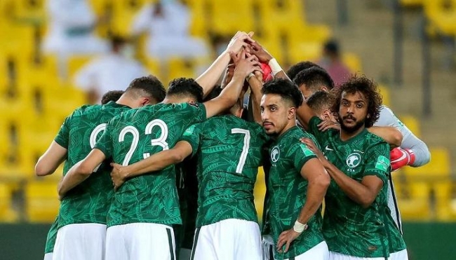 الجماهير الأردنية تدعم المنتخب السعودي في كأس العالم   فيديو
