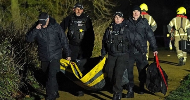 سقوط 6 أطفال في المياه المتجمدة غرب إنجلترا