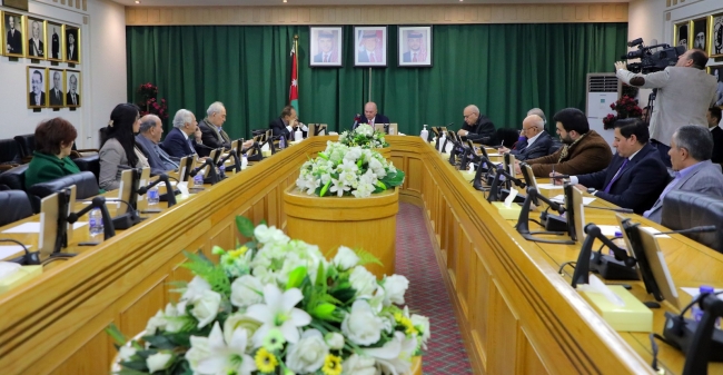 المجلس التنفيذي لمجموعة السلام العربي تلتقي برئيس مجلس الأعيان الاردني دولة الرئيس فيصل الفايز