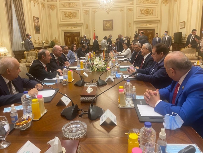 الفايزيبحث مع رئيس مجلس النواب المصري العلاقات الثنائية في القاهرة