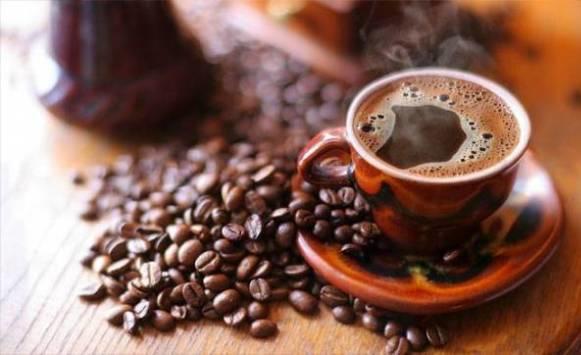 مفاجأة.. فنجان قهوة يقلل خطر الإصابة بالسكري
