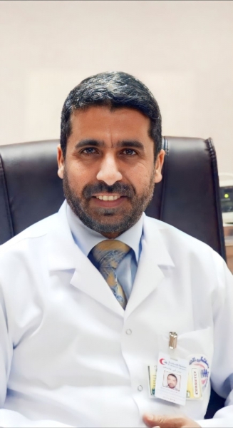*د.عبدالرحمن المتوكل استشاري الأمراض الباطنية والكلى بمستشفيات الحمادي:* يتحدث عن الصوم