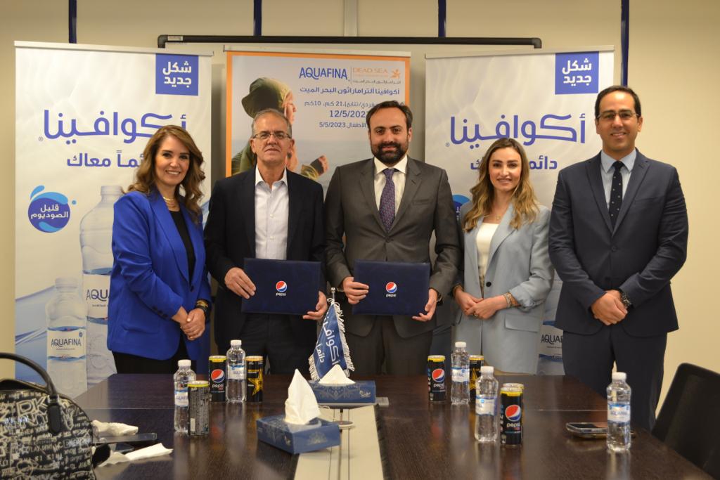 تجديد توقيع اتفاقية الشراكة بين الجمعية الأردنية للماراثونات (Run Jordan) ومياه أكوافينا