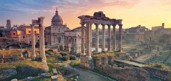 العوامل المؤثرة على العمارة الرومانية