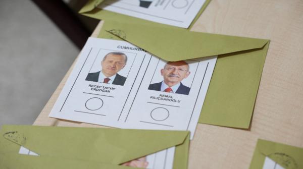 إغلاق صناديق الاقتراع للجولة الثانية لانتخابات الرئاسة التركية
