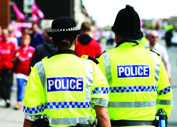 ميزة جديدة في الهواتف تزعج الشرطة البريطانية